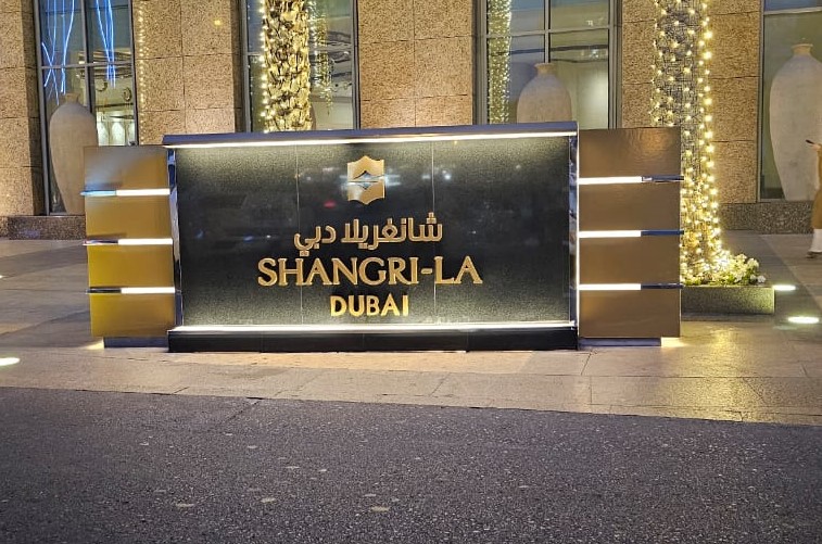 How to Use Color and Lighting in Display Visual Merchandising